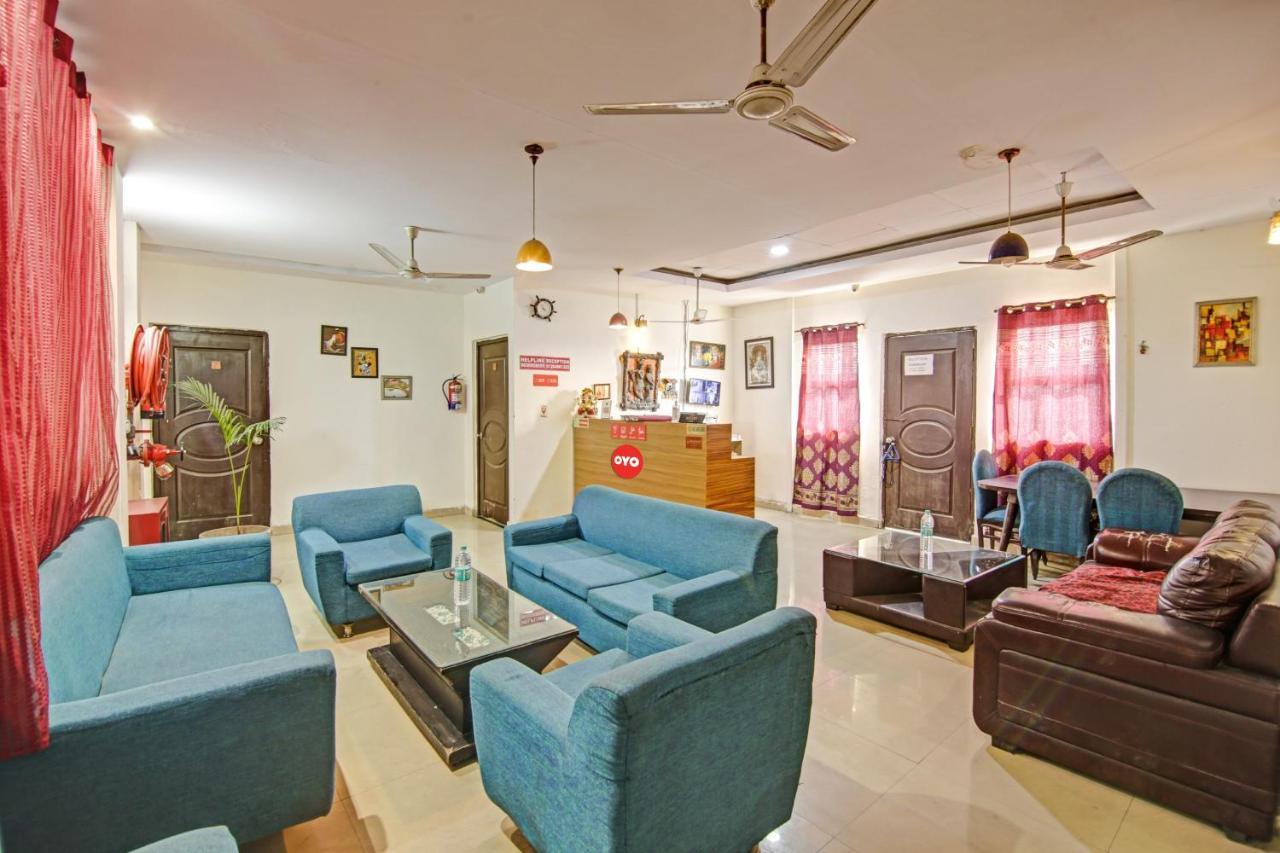 Hotel O Glorious Stayz Noida Extérieur photo
