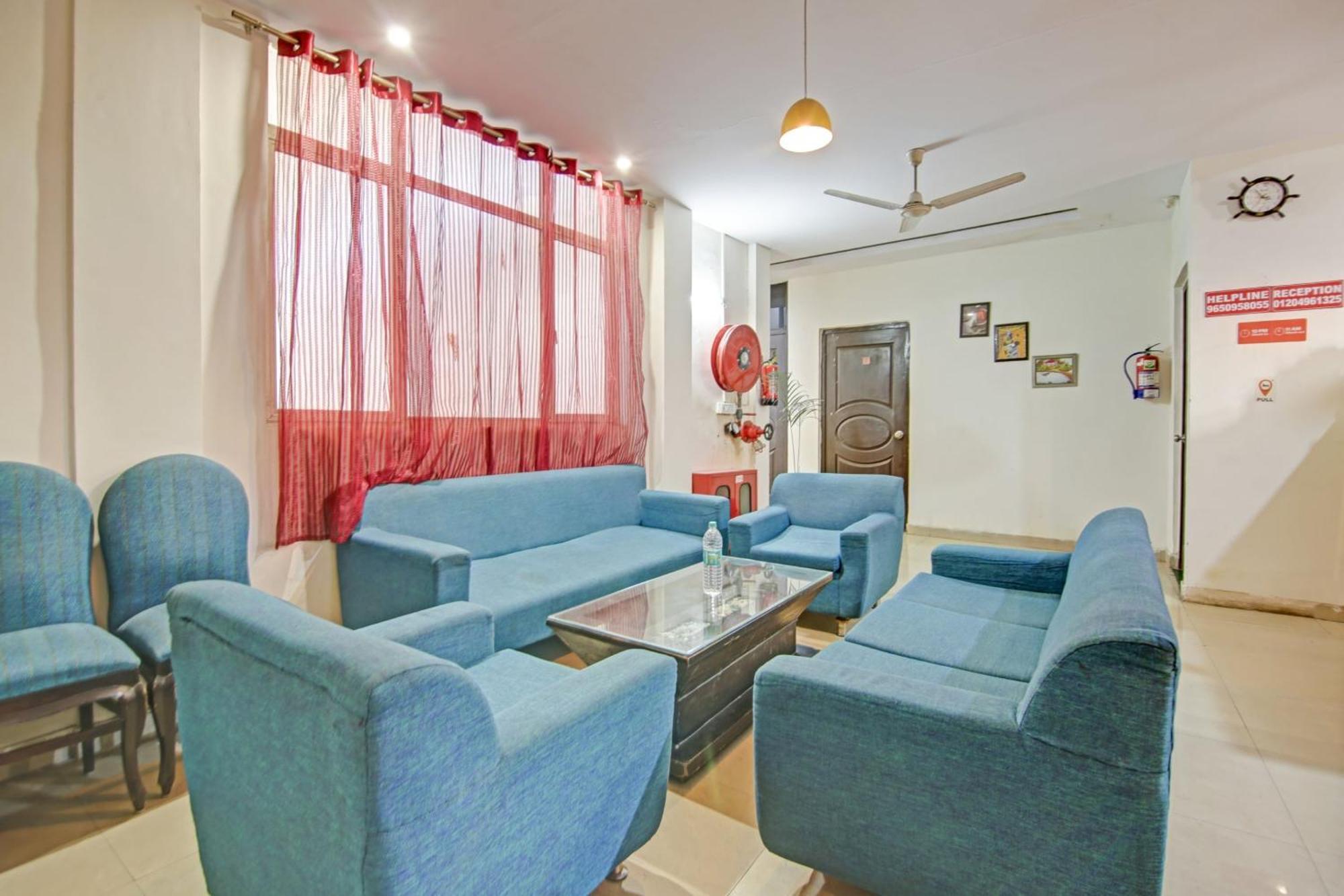 Hotel O Glorious Stayz Noida Extérieur photo