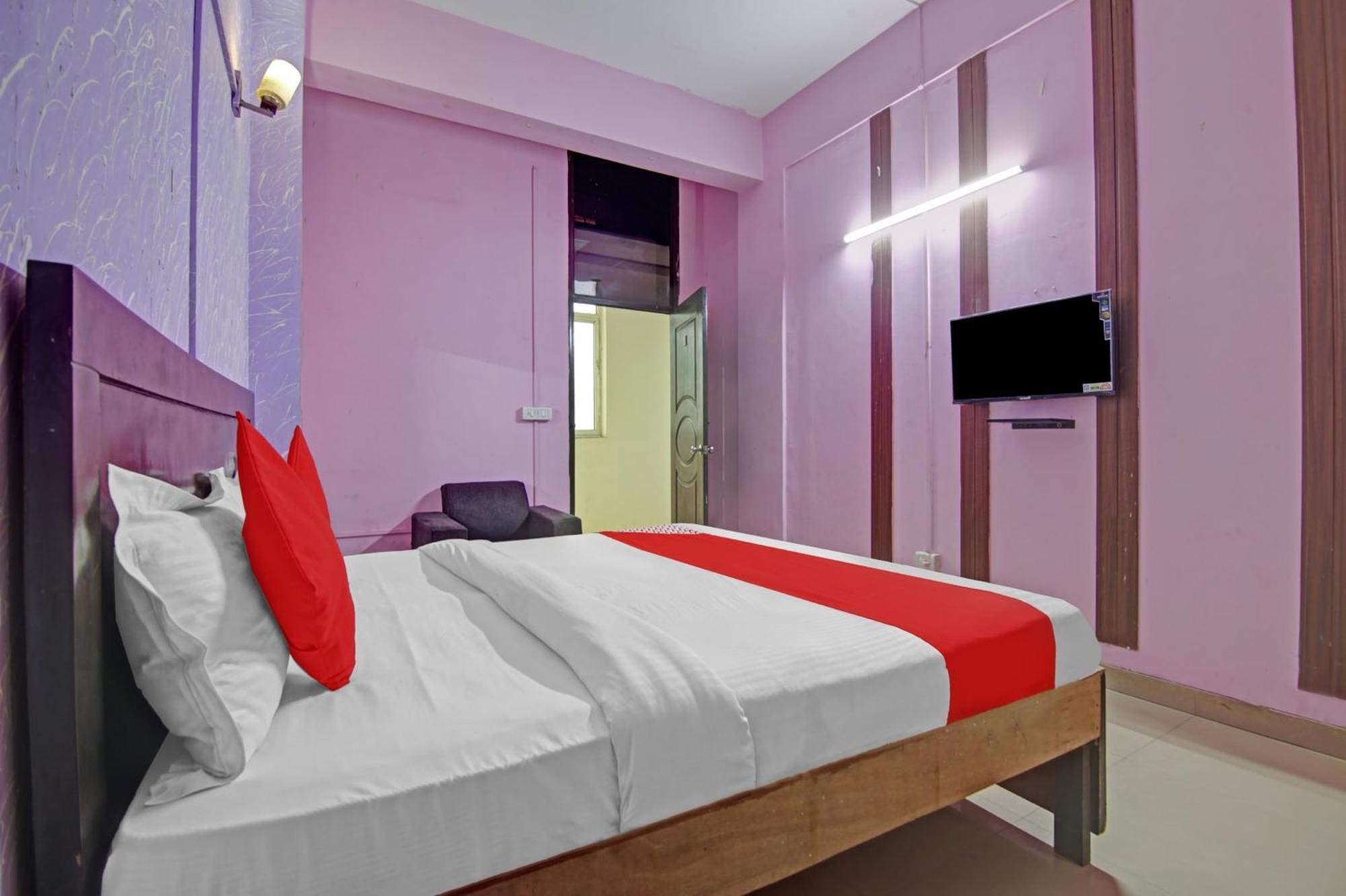 Hotel O Glorious Stayz Noida Extérieur photo