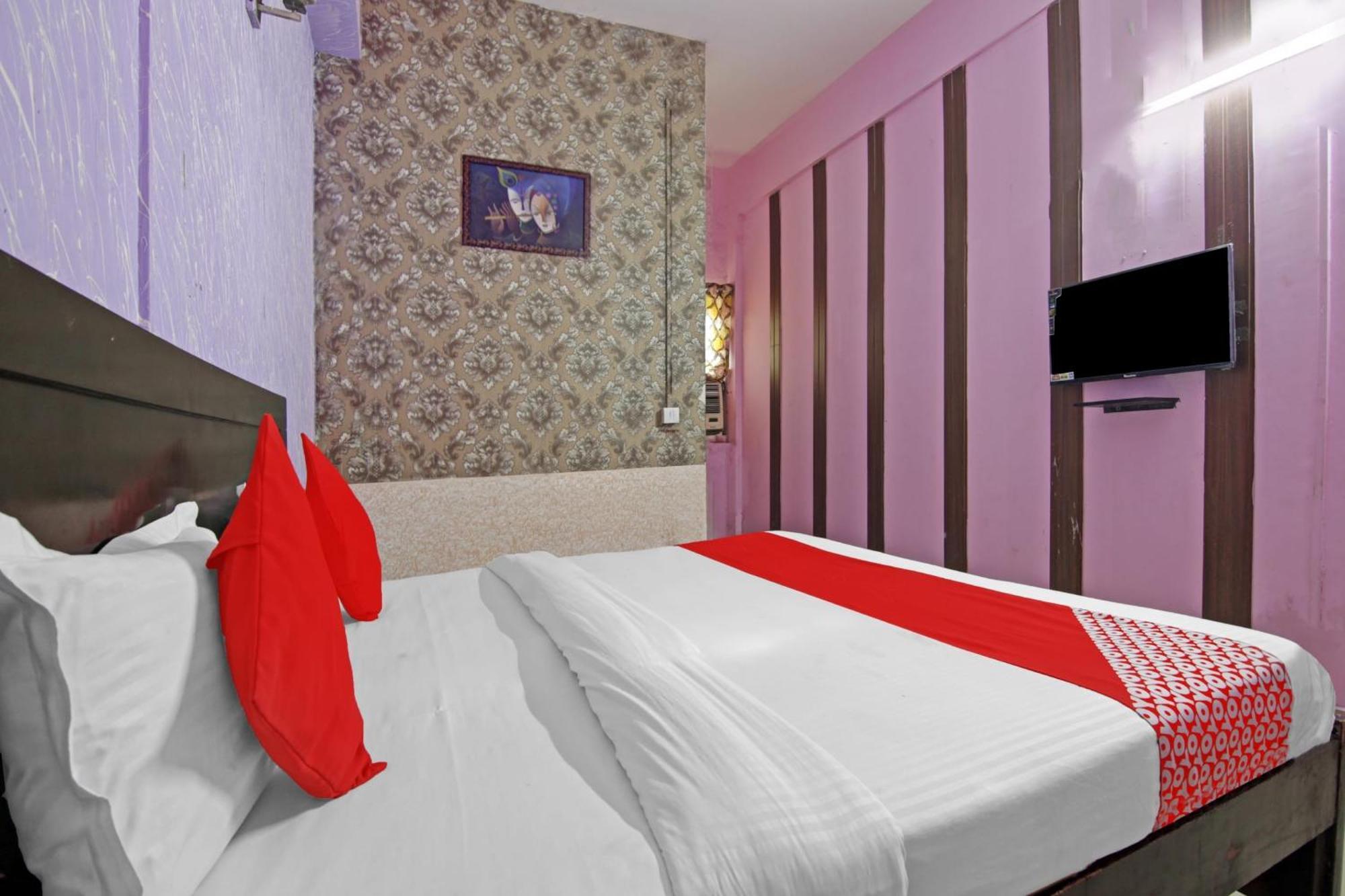 Hotel O Glorious Stayz Noida Extérieur photo